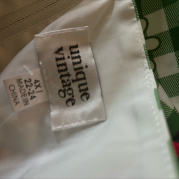 Unique Vintage Halter style dress. New without tags, 4x - Picture 3 of 4